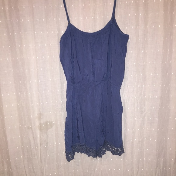 Forever 21 blue romper - Picture 2 of 3
